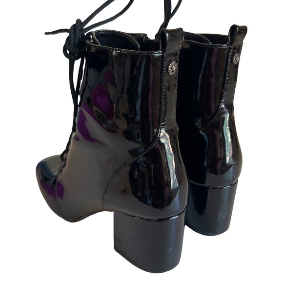 ANNE KLEIN • Women’s Shiny Black Leather Lace Up Booties Boots Shoes - Picture 3 of 11